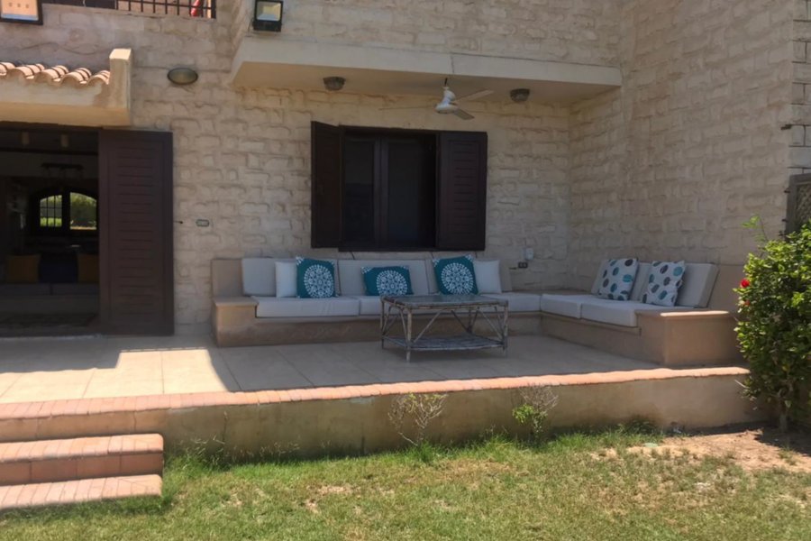 Ground duplex chalet with garden for sale (Marina 5) 220 m