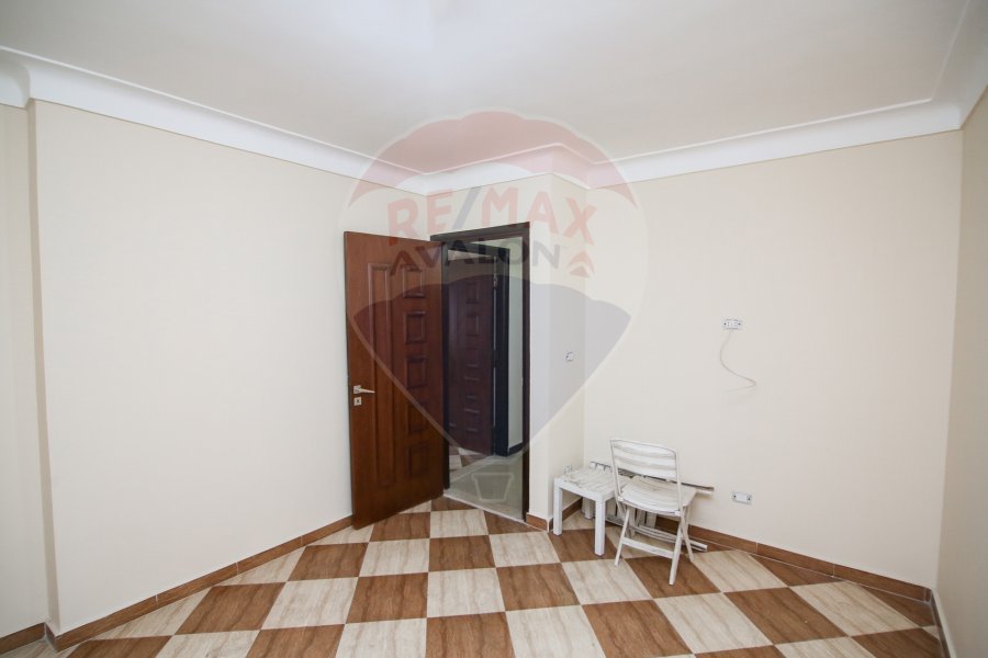 Apartment for sale 140 m Camp Caesar (El Geish Road - Brand Building)