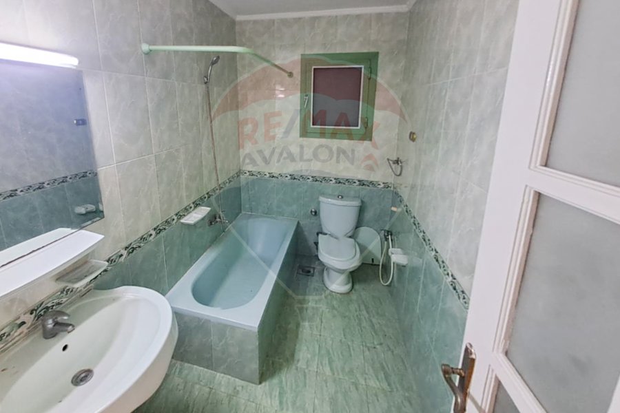 Apartment for sale 206 m Gleem (beside Jewelry Palace)
