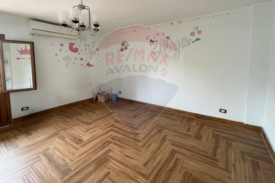 Apartment for rent 150 m Louran (Shaarawy St)