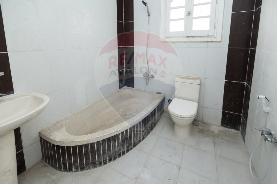 Apartment for sale 240 m Louran (Abu Qir st. directly)
