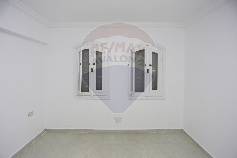Stand alone ground chalet with garden for sale (Reem El Fala) 105 m