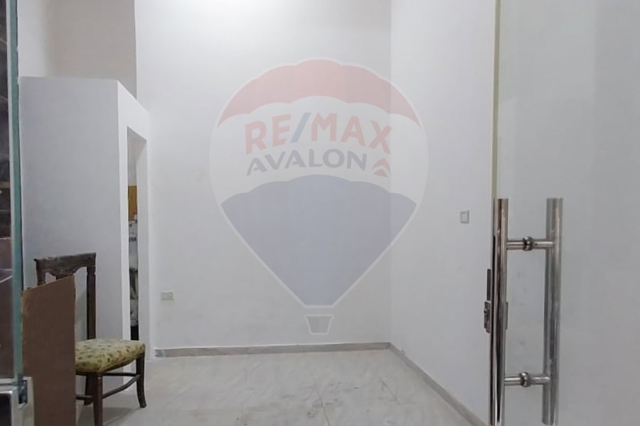 Commercial shop for rent 25 m Zezinia (Behind Ibrahim Al-Attar St.)