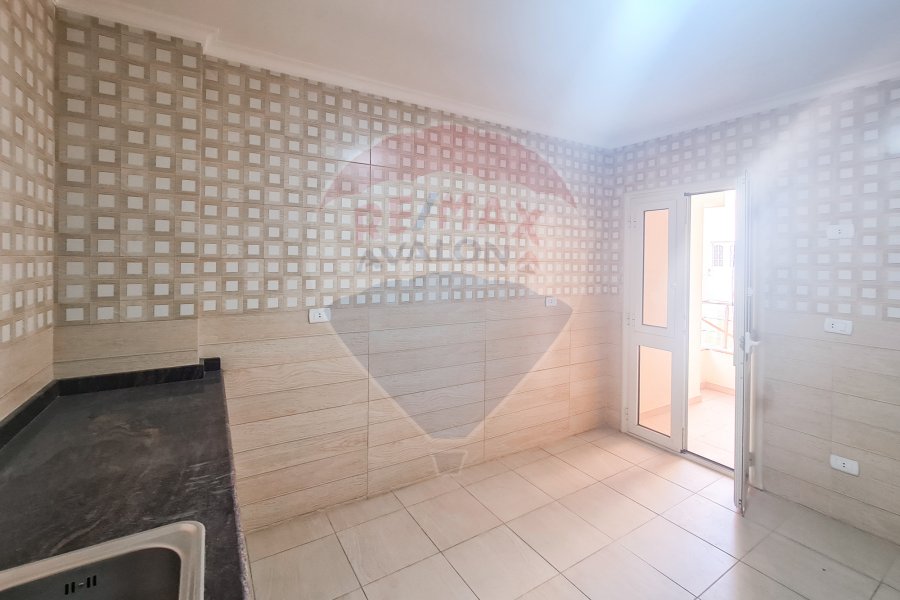 Apartment for rent 235 m Sporting (Abu Qir St. directly)