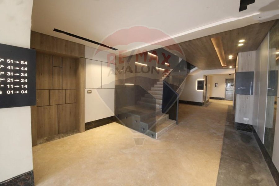 Apartment for sale (Palm Hills - Fifth Settlement) 135 m