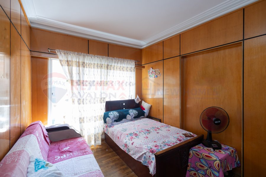 Apartment for sale 265 m Al-Mandara (Third number from the sea)