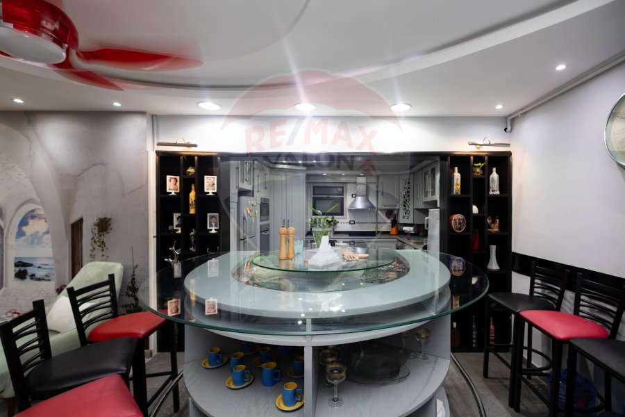 Apartment for sale 160 m Fleming (Abdelfattah El-Tawil St.)