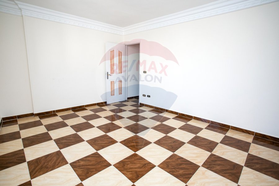 Apartment for rent 200 m Smouha (14 May bridge - open veiw on smouha club)