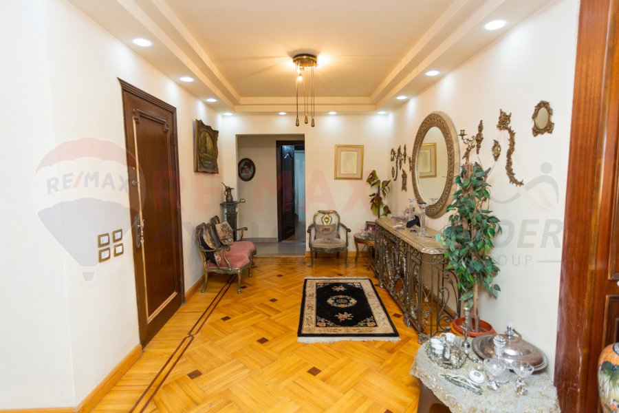 Apartment for sale 210 m Saba Pasha (steps from Abu Qir Street)