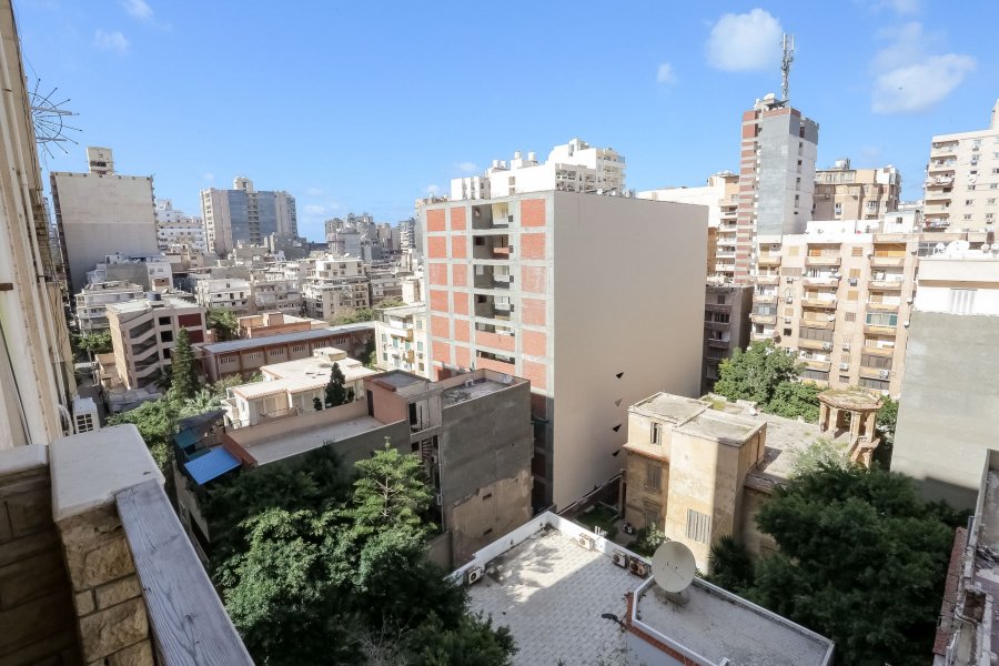 Apartment for sale 380m Roushdi(Branched from Tram)