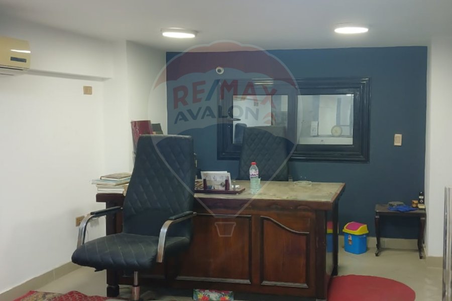 محل + صندرة للبيع 405 م الإبراهيميه (ش بور سعيد)