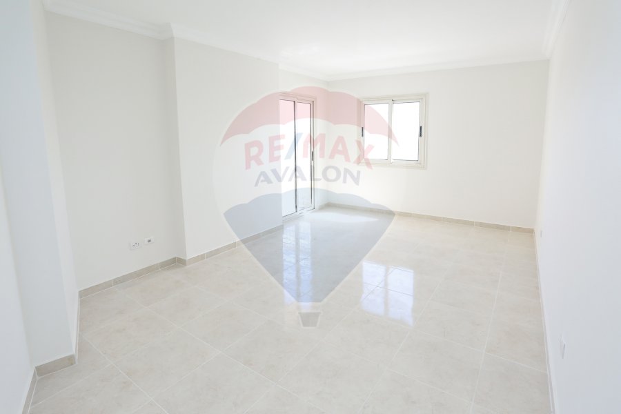 Apartment For rent 205 m Smouha (Twentieth Main st. Green Towers)