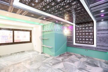Administrative unite for sale 200 m Ibrahimya (abo qer st)