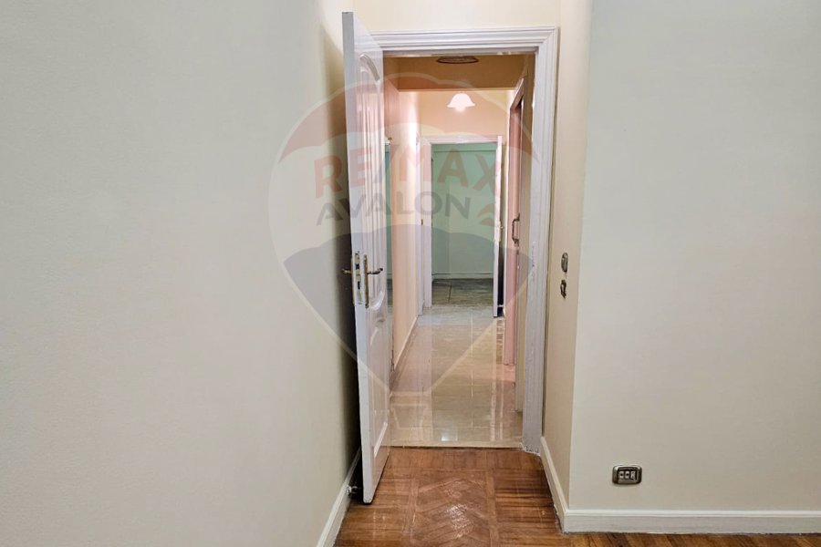 Apartment for Rent 140 m Mostafa Kamel (Directly on the tram)