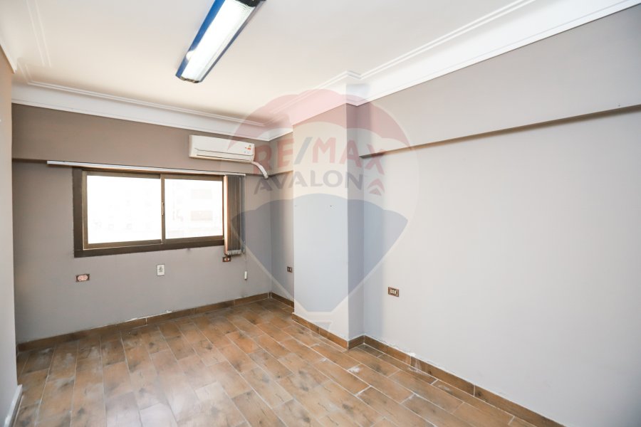 Apartment for rent 100 m Roushdy (abo Qer st)