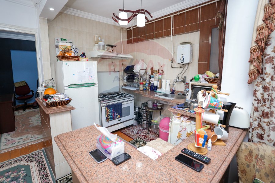 Apartment for sale 125 m Camp Caesar (steps from The Teram - Faculty of Engineering.)