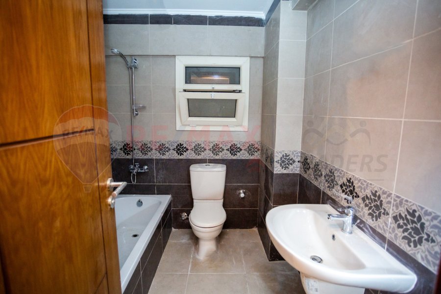 Apartment for rent 202 m Smouha (Grand View)