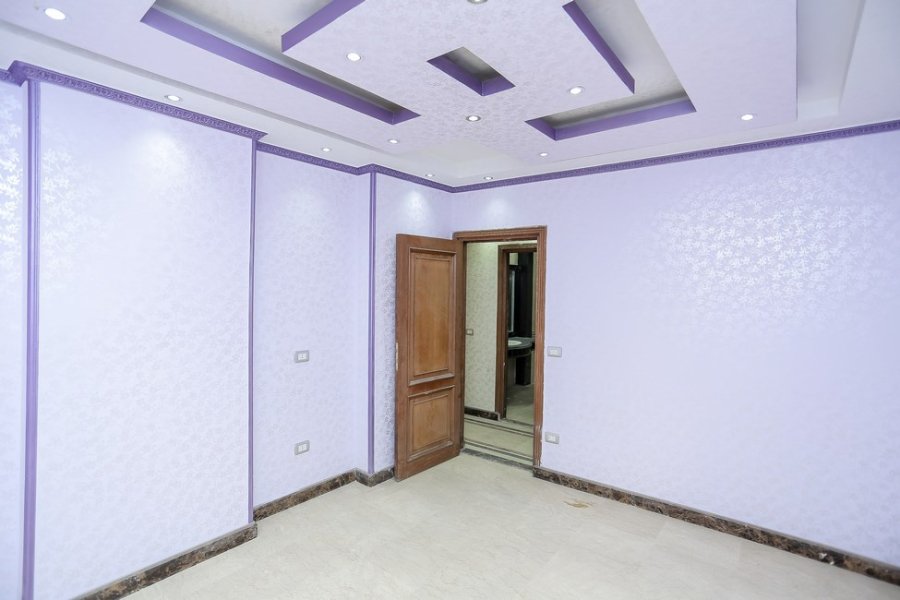 Apartment For Sale 152m Bolkly (Laphezon St.)