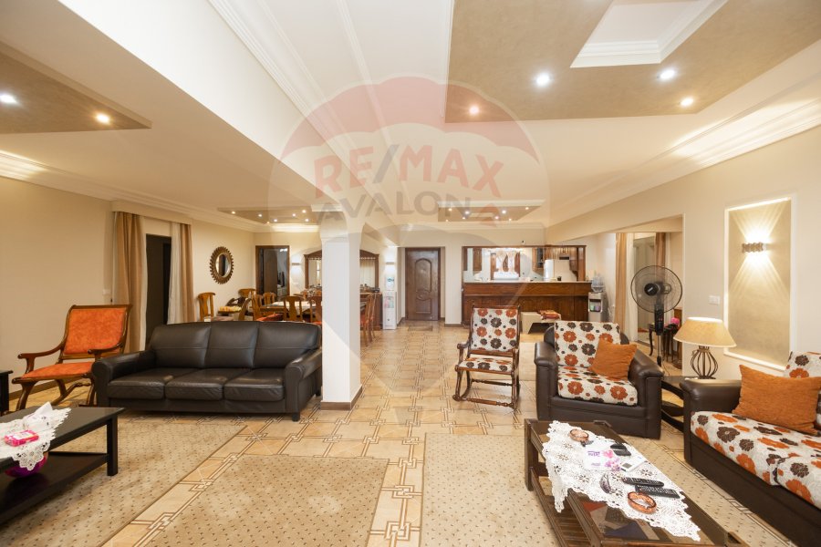 Ground chalet + Garden for Sale north coast (Granada village)