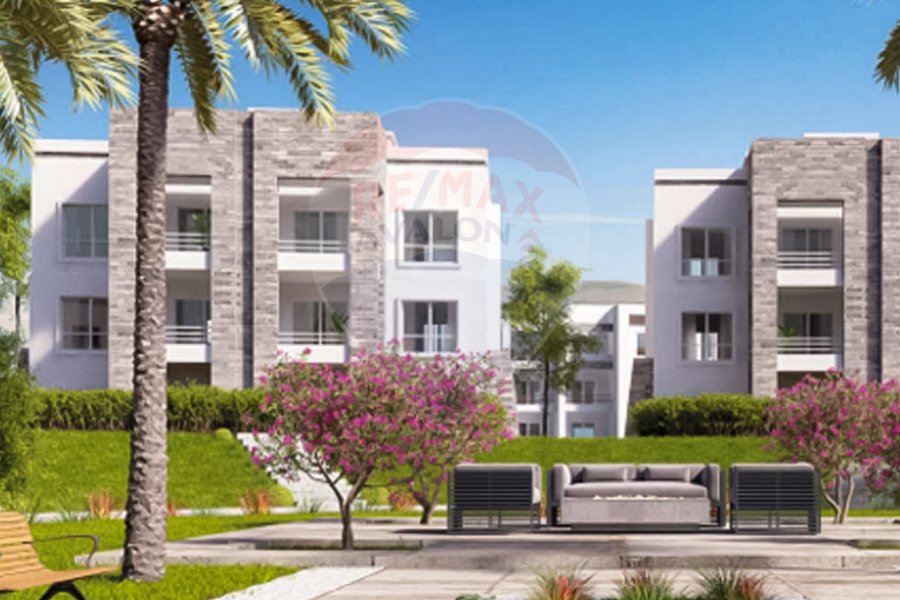 Chalet with roof for sale (Amwaj) 115 m