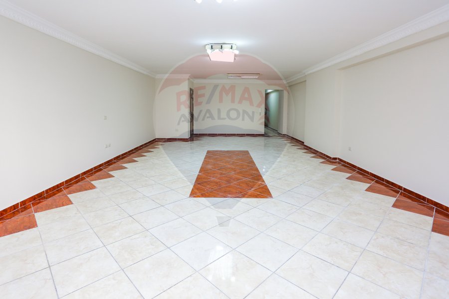 Apartment for sale 265 m Roushdy (directly on the tram - Brand Building)