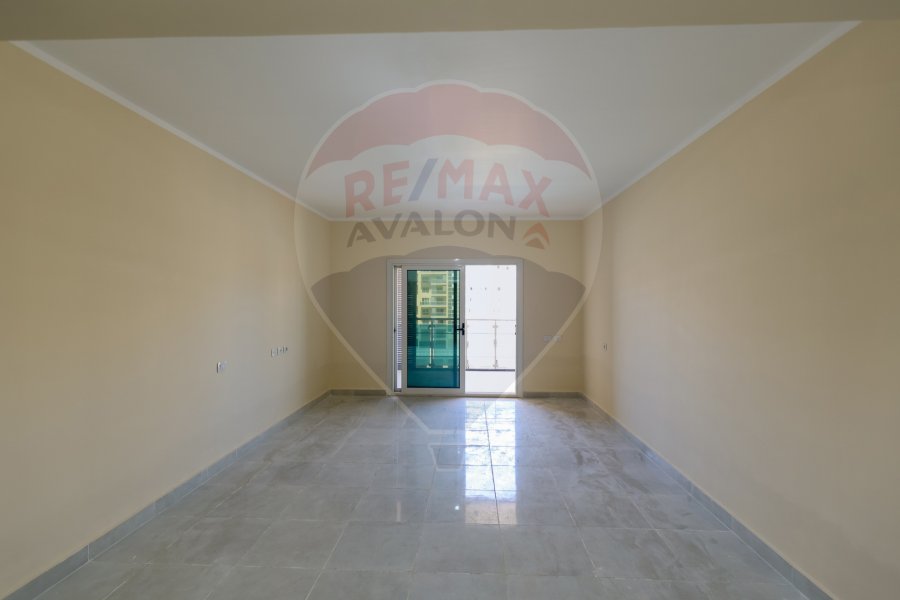 Apartment for sale in El Alamein (Downtown) - 178 m