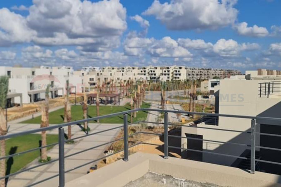 فيلا تاون هاوس للبيع 290 م (بالم هيلز - الاسكندرية )