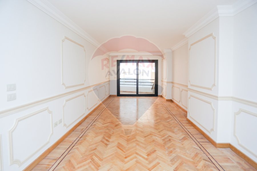 Apartment For Sale 174 m Smouha (East Towers Compound - Ryada St)