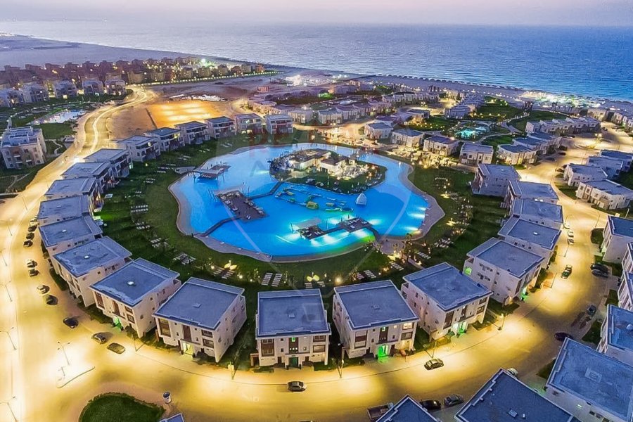 Chalet with roof for sale (Amwaj) 115 m