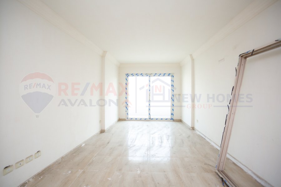Apartment for sale 230 m Louran (Ibrahim Nasr St.)