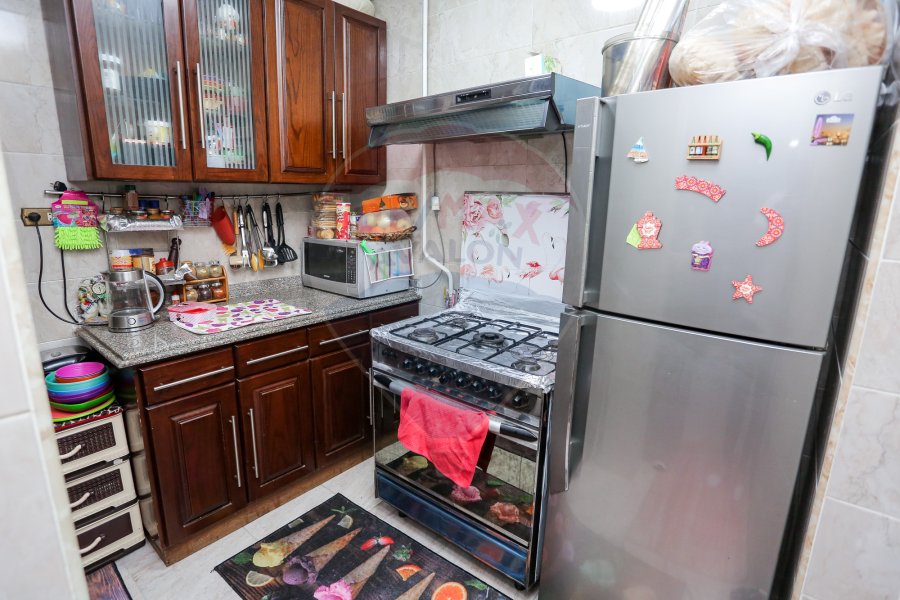 Apartment For Sale 100 m Miami (45 st Steps from the sea)