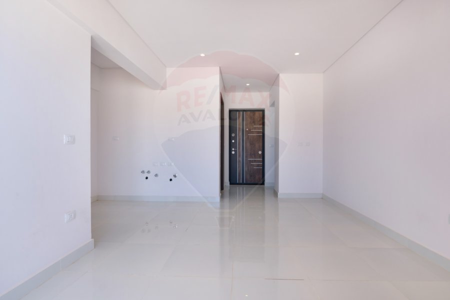 Chalet for sale (Sea view - Ras Elhekma) 120 m