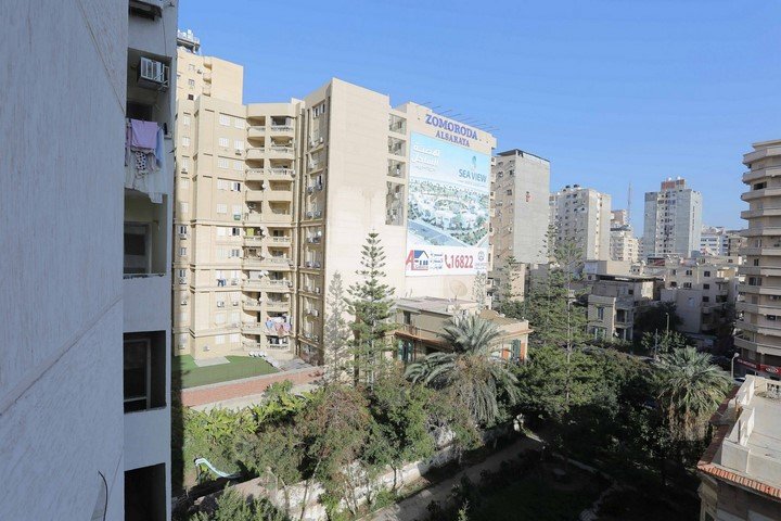 شقة للبيع 275م جليم -بين الترام والبحر