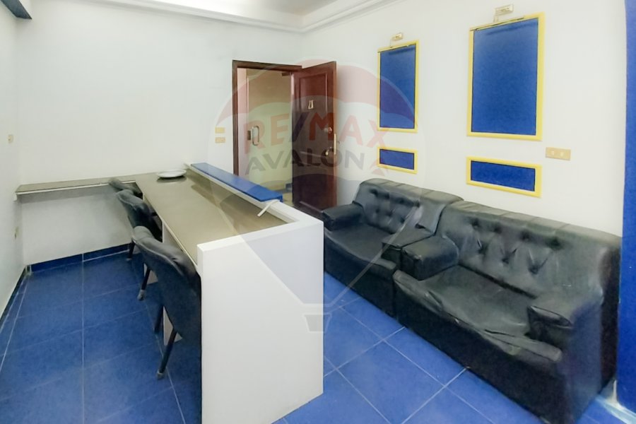 Administrative office for sale 50 m El Raml station (Saad zaghloul street)