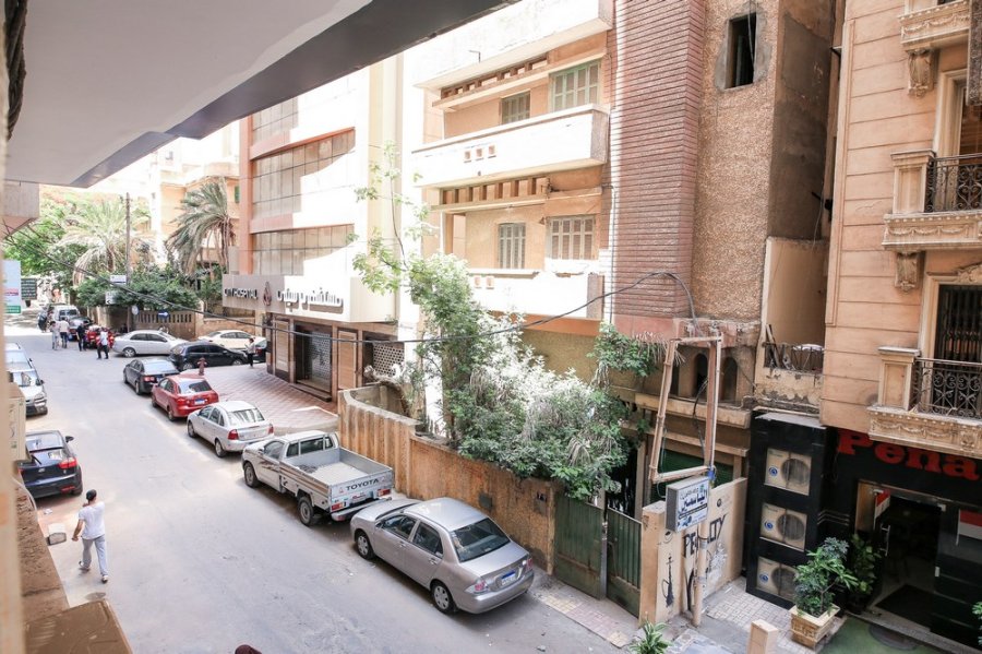 Mezzanine For Rent 457m Laurent (Serhank St.)