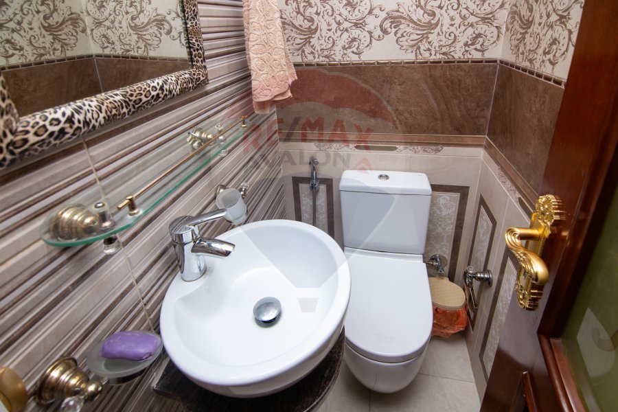 Apartment for sale 150 m Smouha (Compound near Pharos University and 14th of May Bridge)
