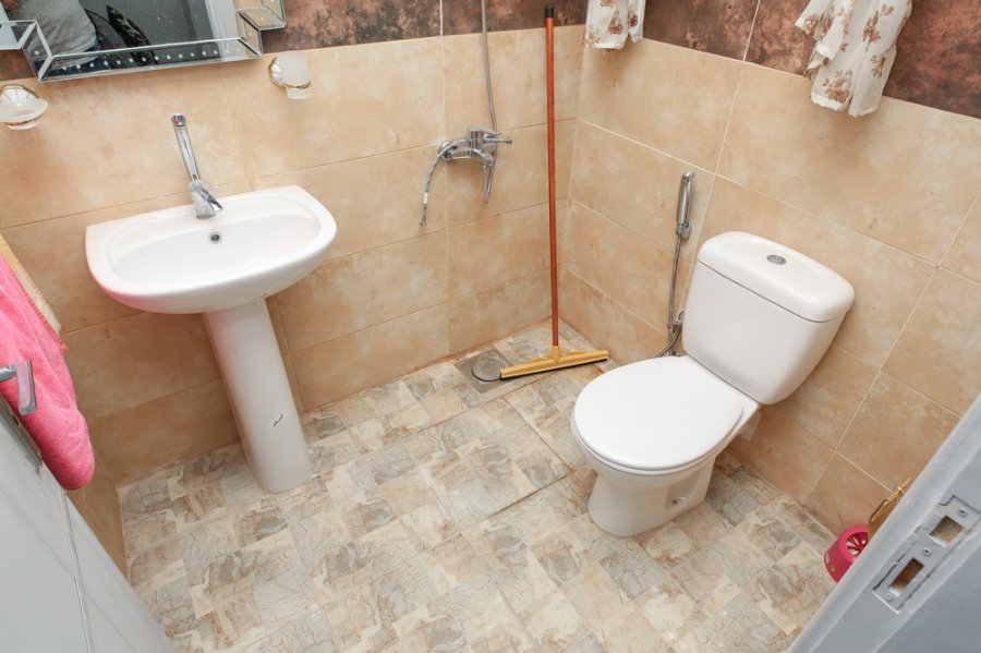 Mezzanine For Rent 457m Laurent (Serhank St.)