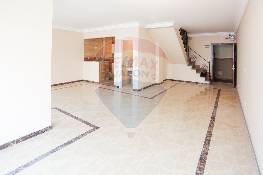 Duplex for Sale 200 m smouha (14 may bridge)