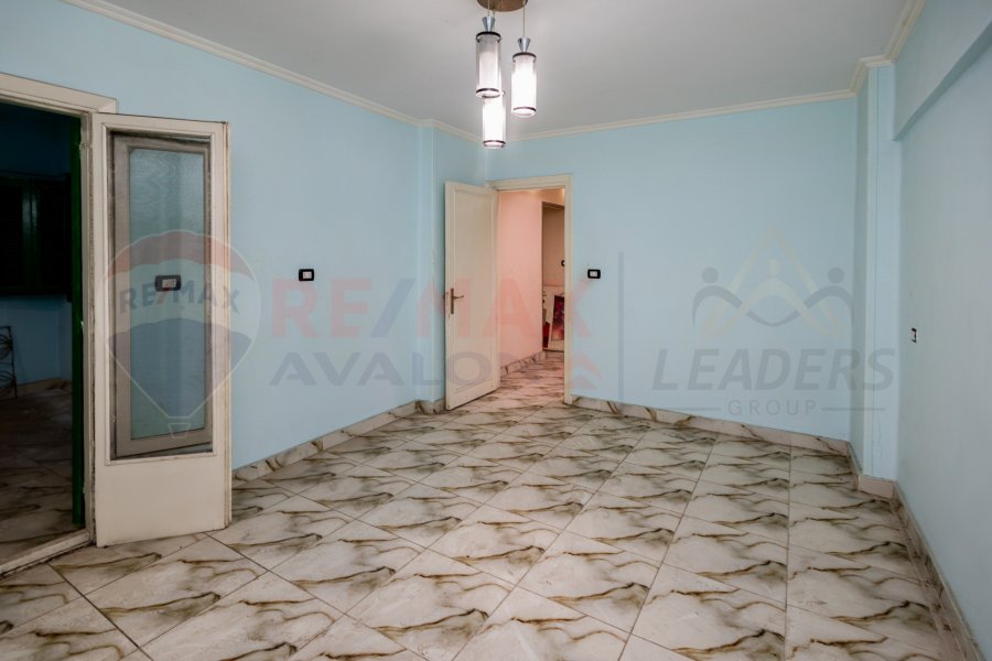 Apartment for sale 187 m Cleopatra (directly on the sea)