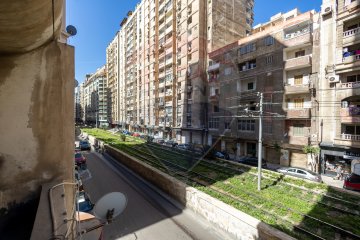 Apartment for rent 217 m Louran (directly on the tram)