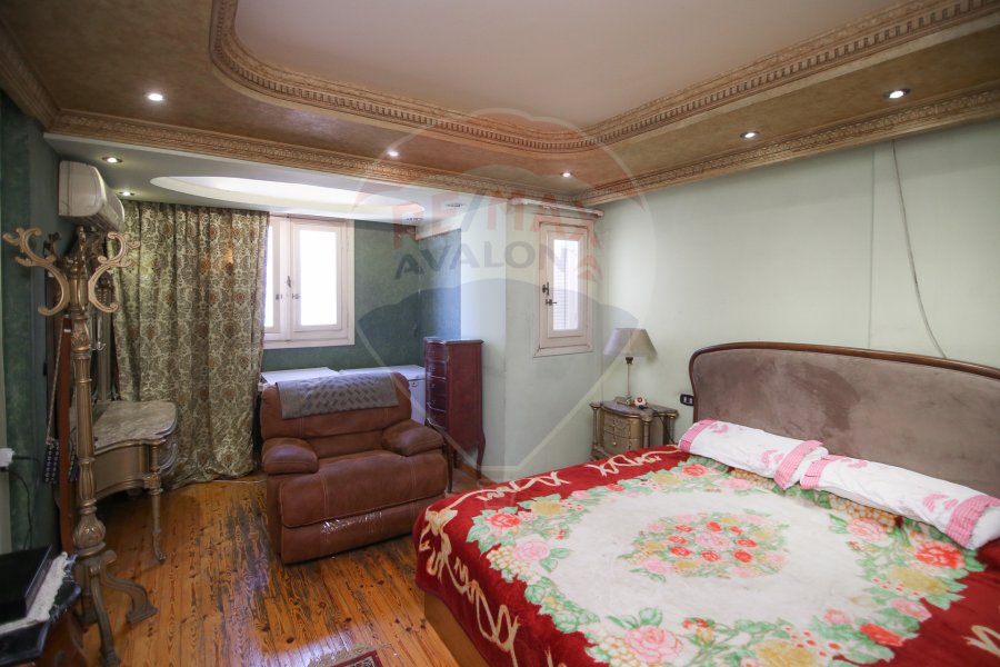 Apartment for sale 215 m Smouha (Kamal El Din Salah St.)