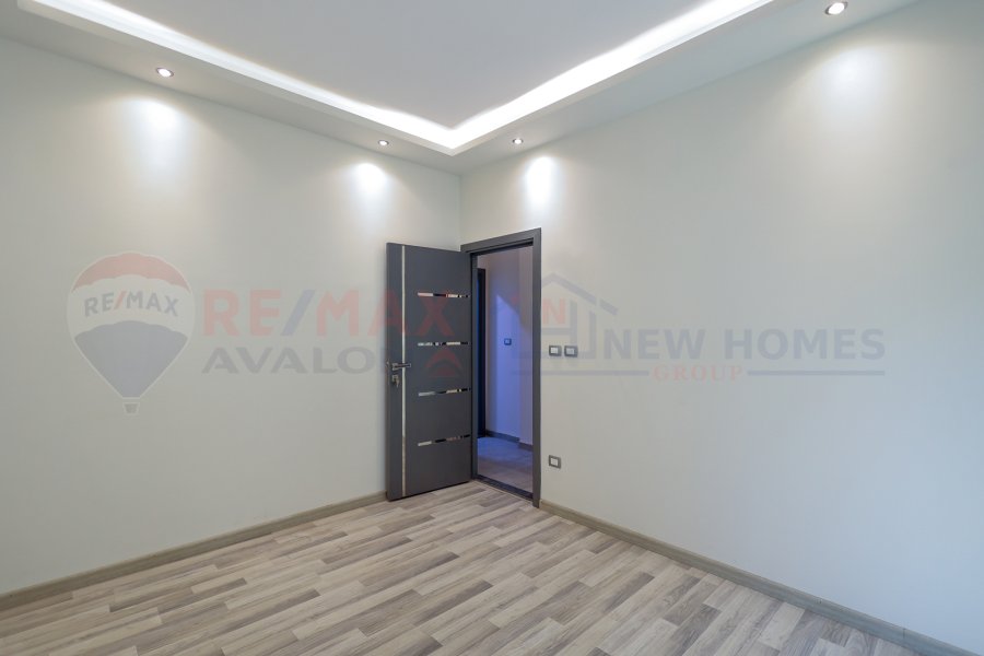 Apartment for sale 160 m Smouha (Al-Safwa)