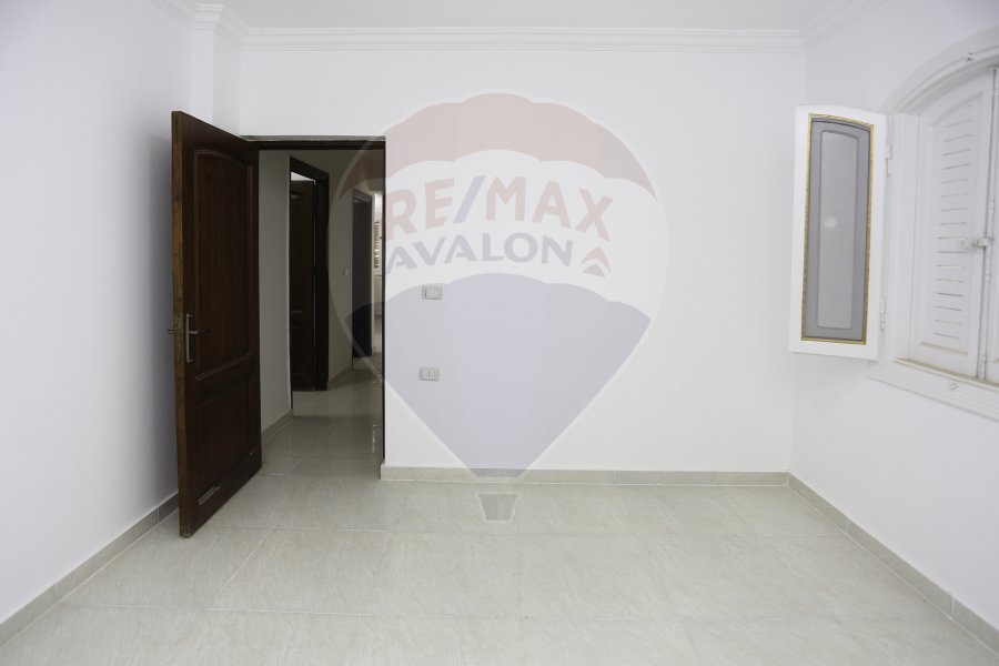 Stand alone ground chalet with garden for sale (Reem El Fala) 105 m