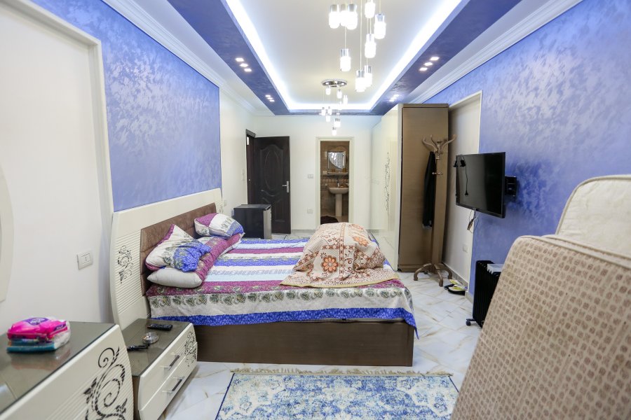 Apartment For Sale 220m Elsaraya (Number 3 From Corniche)
