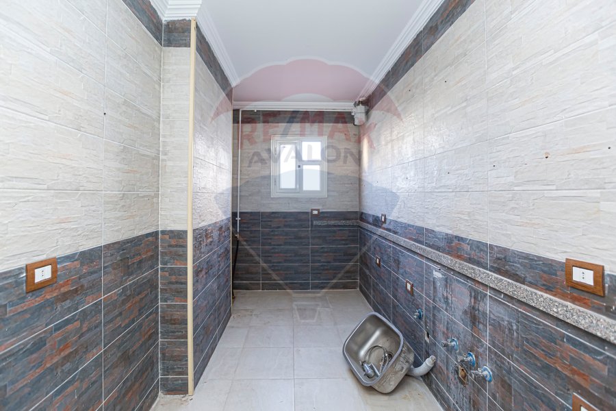 Apartment for sale 172 m Elebrahmia (Abu Qir St. directly)