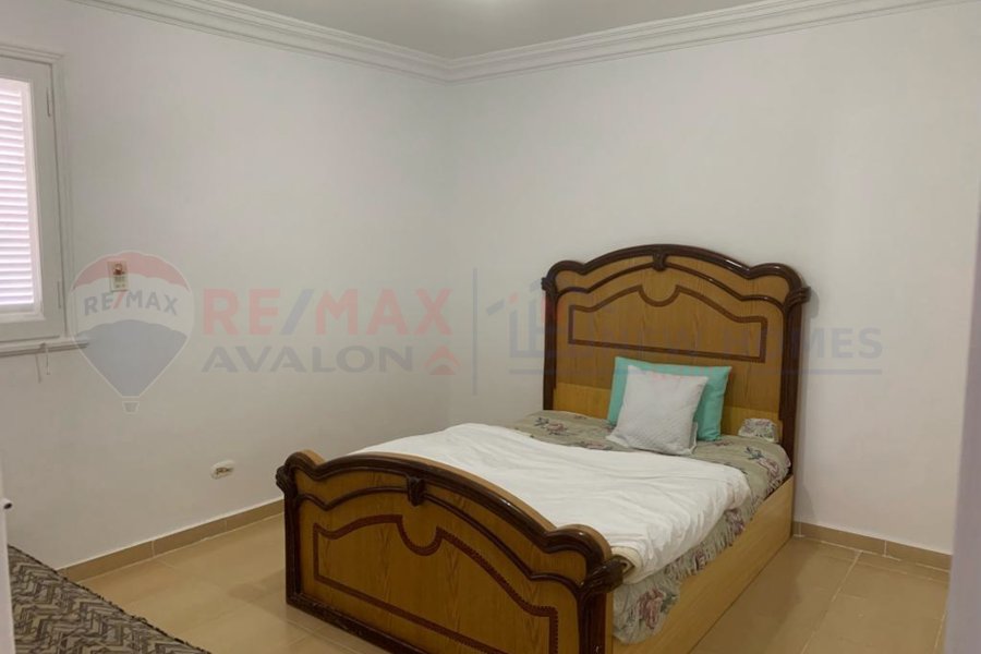 Apartment For Sale 250 m Miami (Second number from the sea)