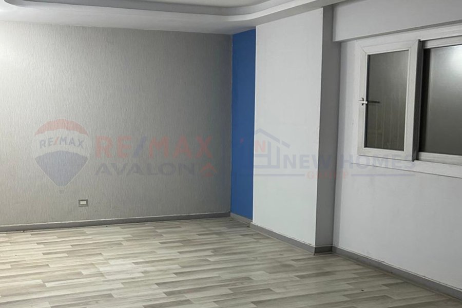 Apartment for rent 336 m Smouha (steps from Victor Emmanuel roundabout)