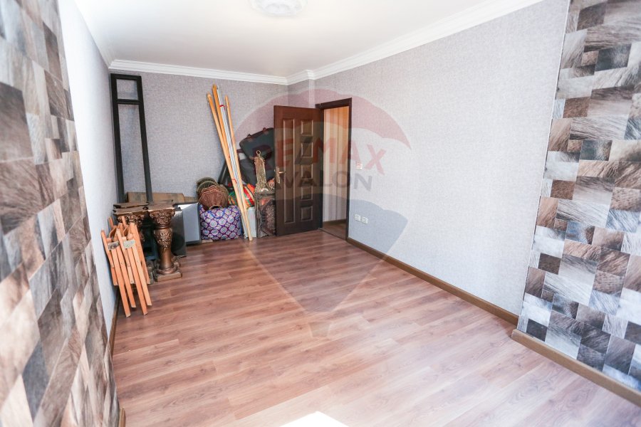 Apartment for Sale 165 m Cleopatra (steps from port said st)