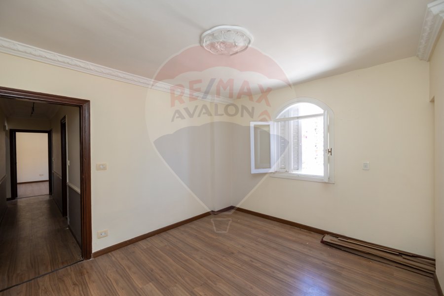 Apartment for sale 130 m Kafr Abdo (Ibrahim ragi St.)