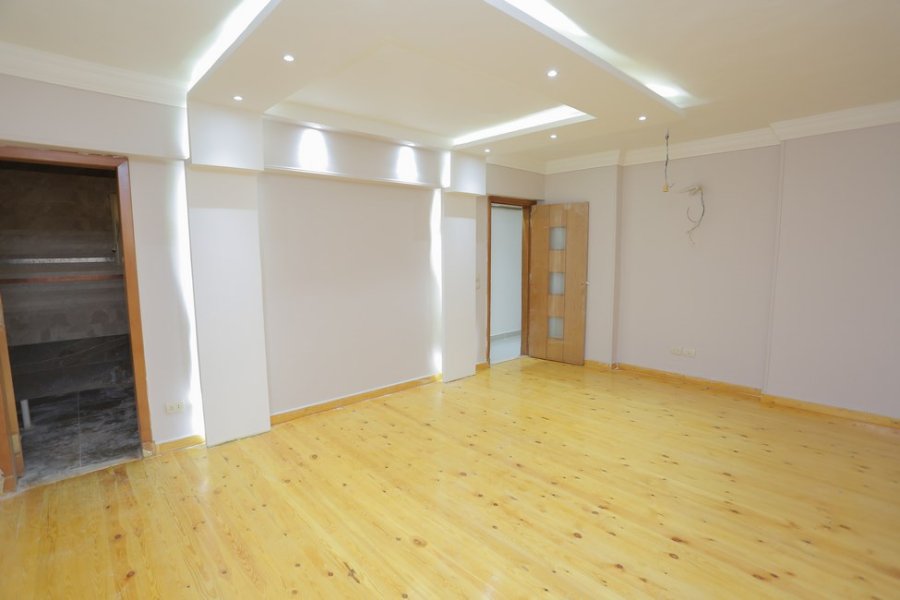 شقة للايجار 231م لوران (ش سيرهنك)